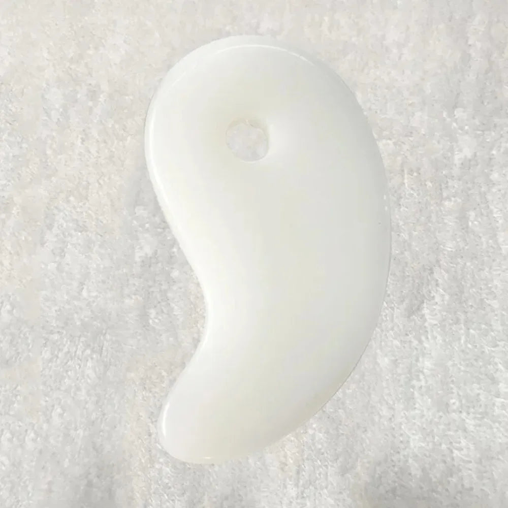 Gua Sha Massage Board for Face Rose Pink Guasha Plate Resin Face SPA Massager Scrapers Tools for Face Neck Back Body Relaxation